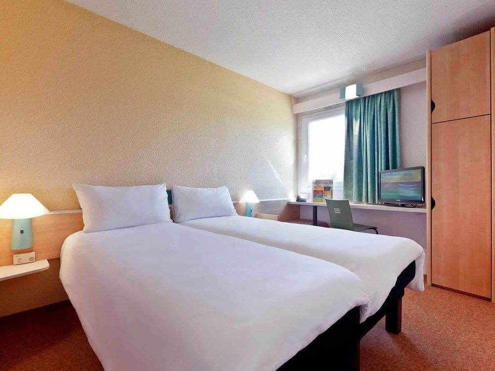 Hotel Ibis Сетубал Номер фото