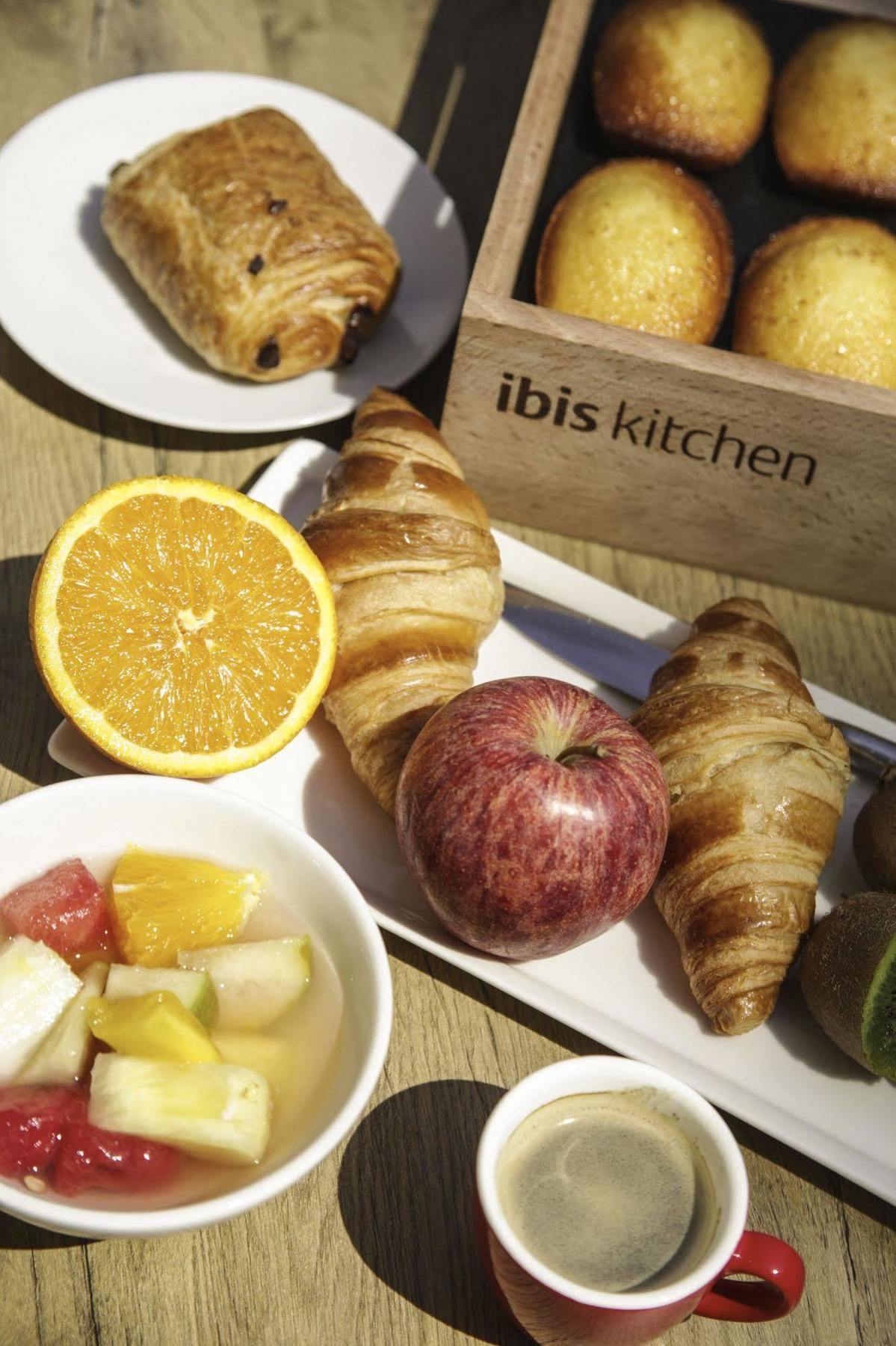 Hotel Ibis Сетубал Екстер'єр фото